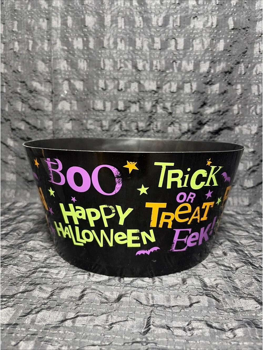Happy Halloween Plastic Candy Bowl Container Trick-or-Treat Party Decoration 11”